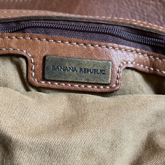 Leather banana republic shoulder bag - Picture 3 of 4